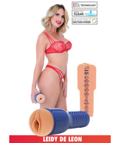 Alternative view of Private Leidy De Leon Pornstar Pussy Masturbator
